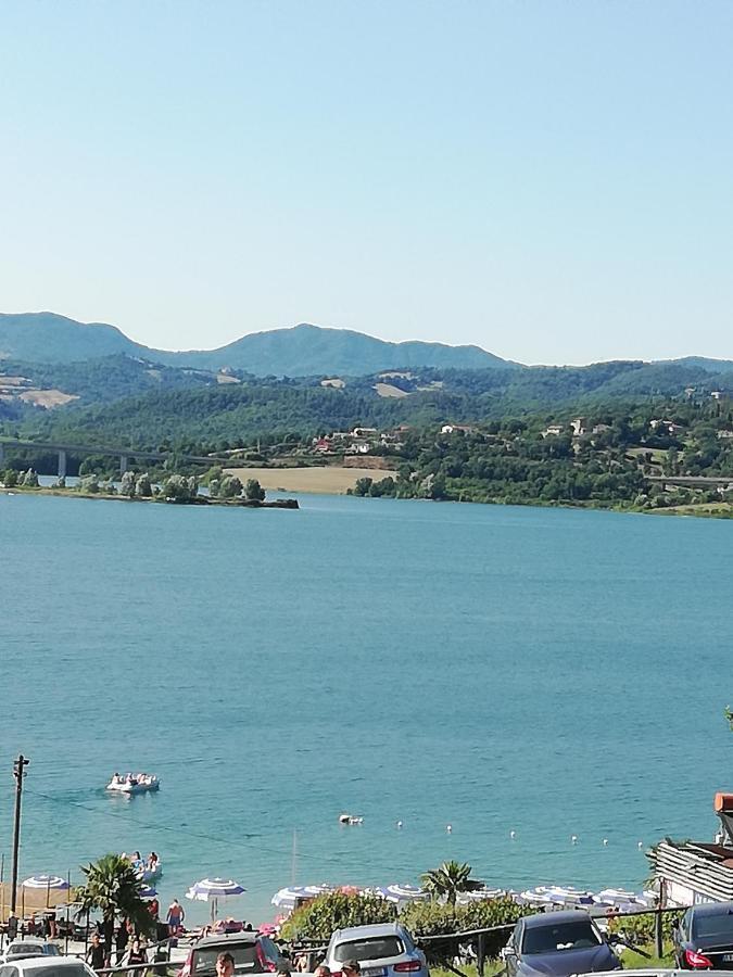 Il lago del Mugello B&B Barberino di Mugello Esterno foto